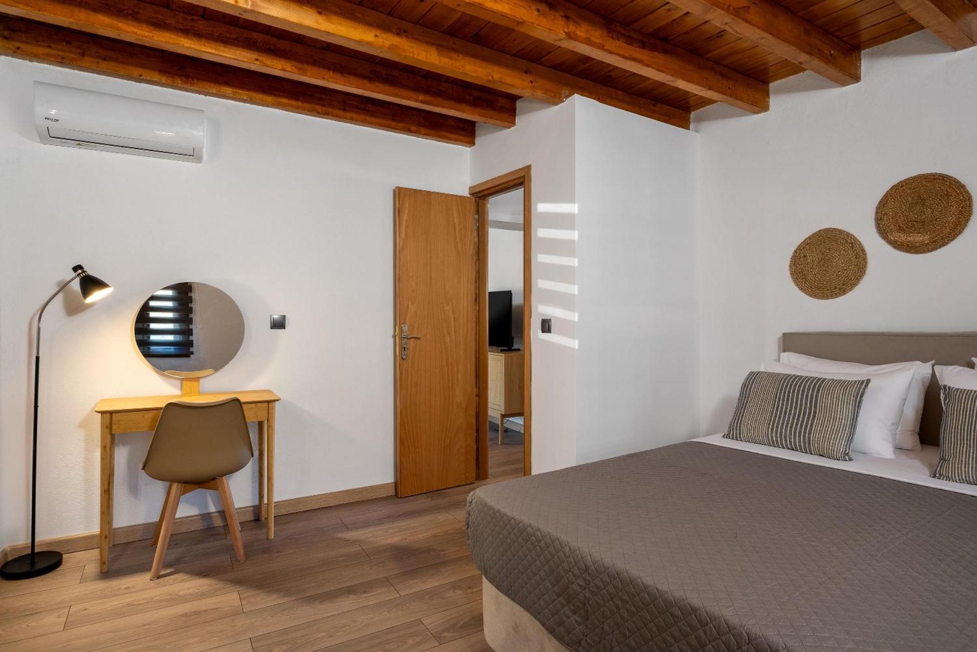 Apartment D'amboise House