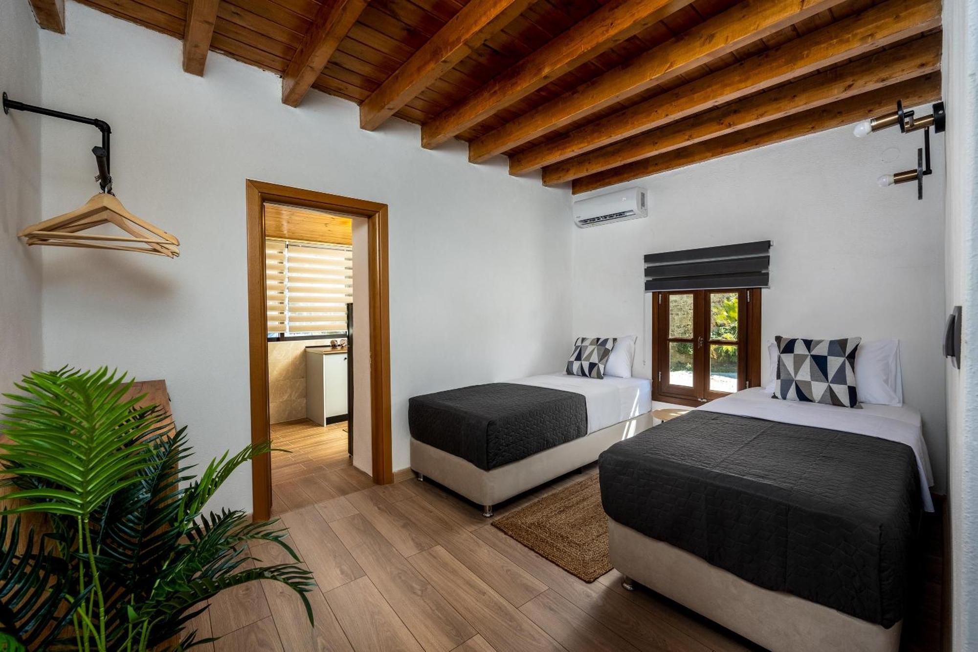 D'amboise House Apartment *